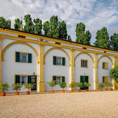 Il Leone Della Torre Lantgård Contrada Ronchiel